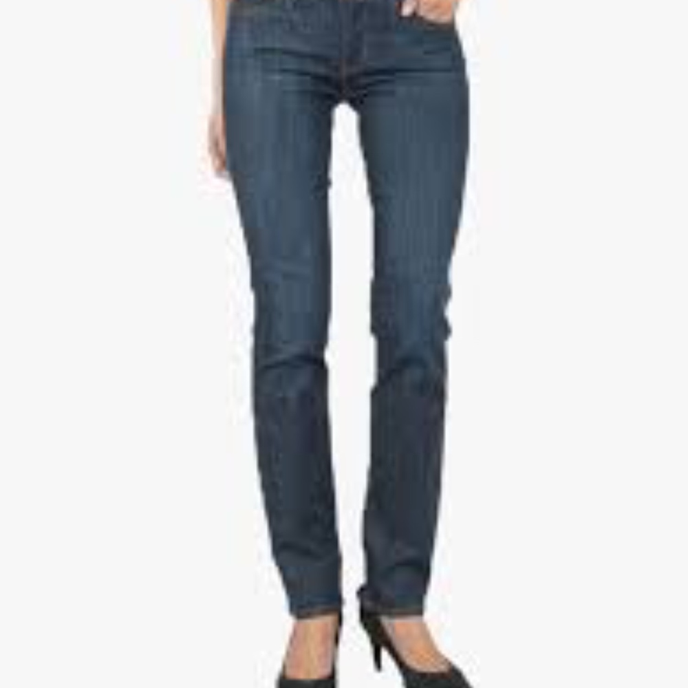 Levis 714 Mid Rise Straight Jeans as 24